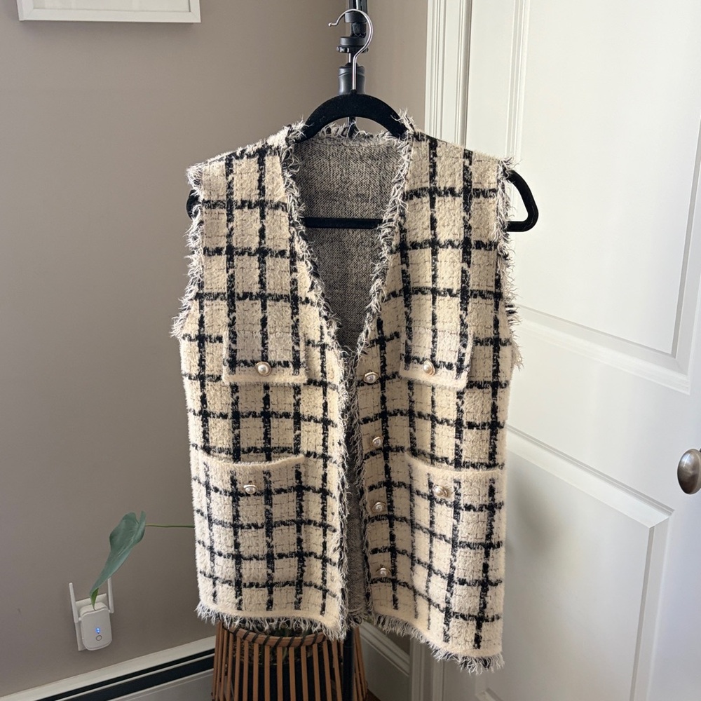 Plaid knit Vest with Frayed Edges